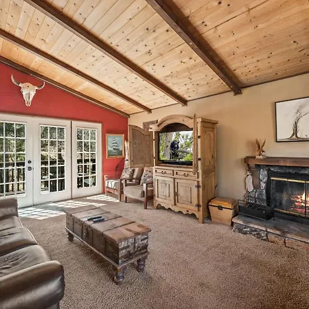 Lunar Lodge - Forest Views | Fireplace | Smart Tv-3